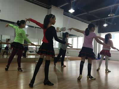 少儿成人舞蹈零基础小班制教学博优舞蹈培训中心